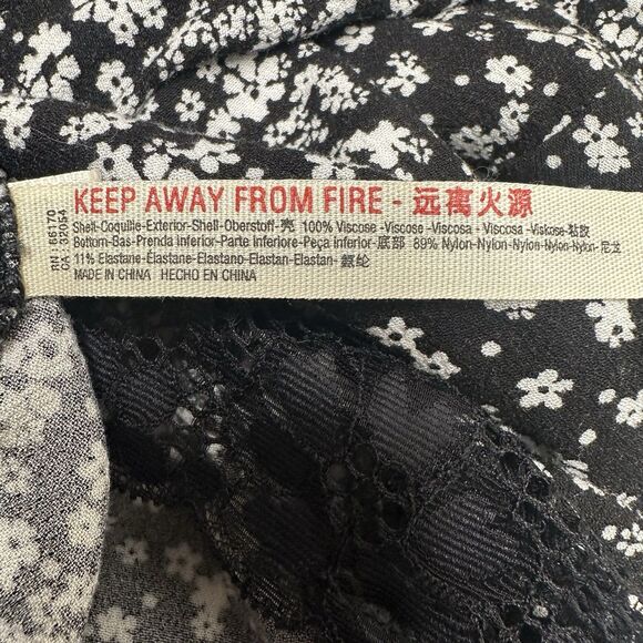 Free People Bodysuit Womens Small Ditsy Black White Floral Tiered Bell Sleeve - Picture 14 of 16